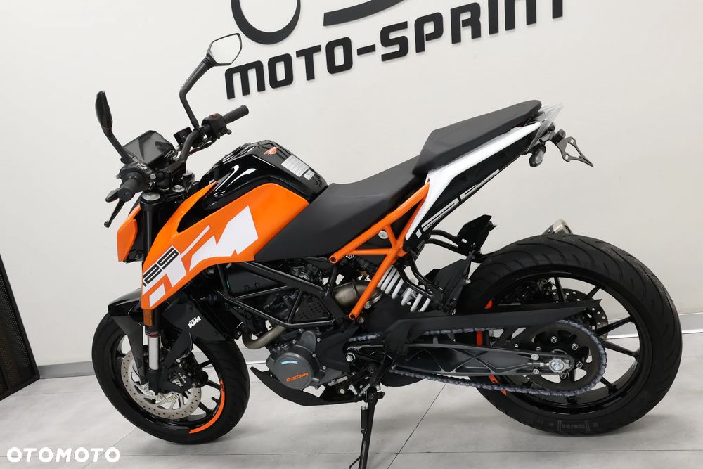 KTM Duke 125 - 11