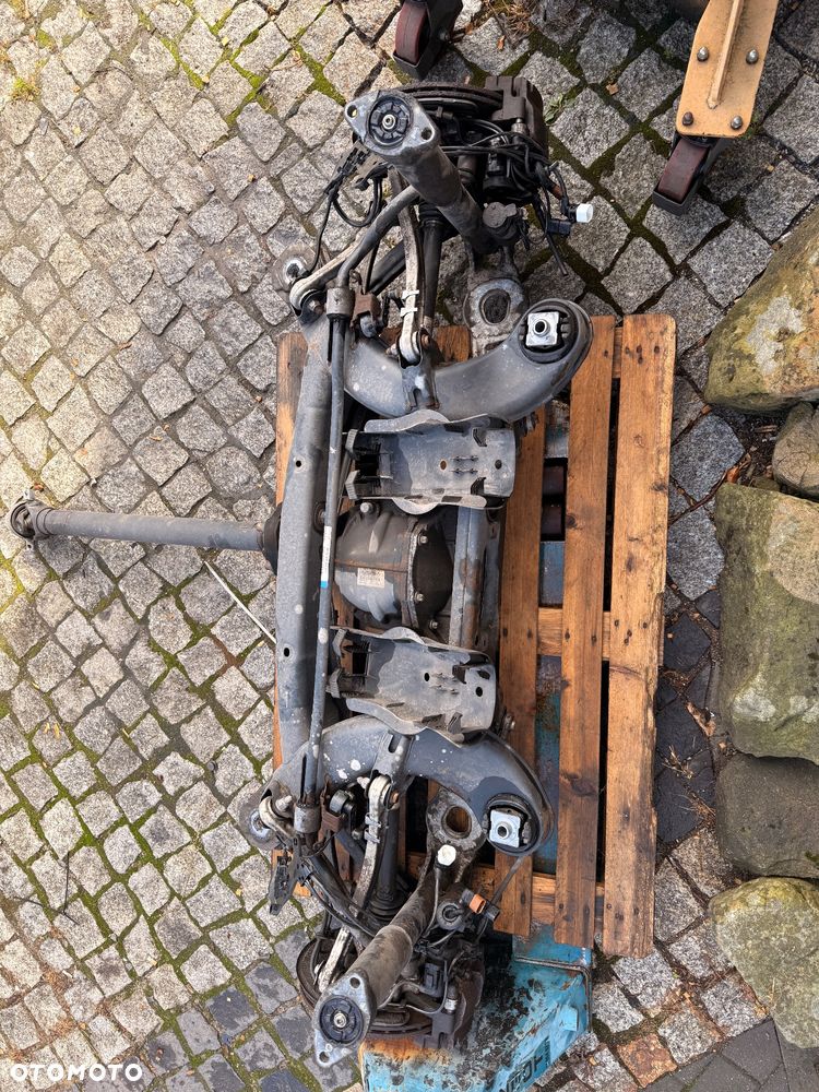 Amortyzator tył airmatic Mercedes W205 2053208630 - 7