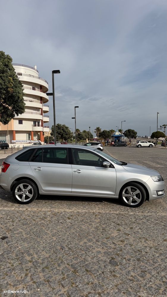 Skoda Rapid Spaceback 1.6 TDi Style - 3