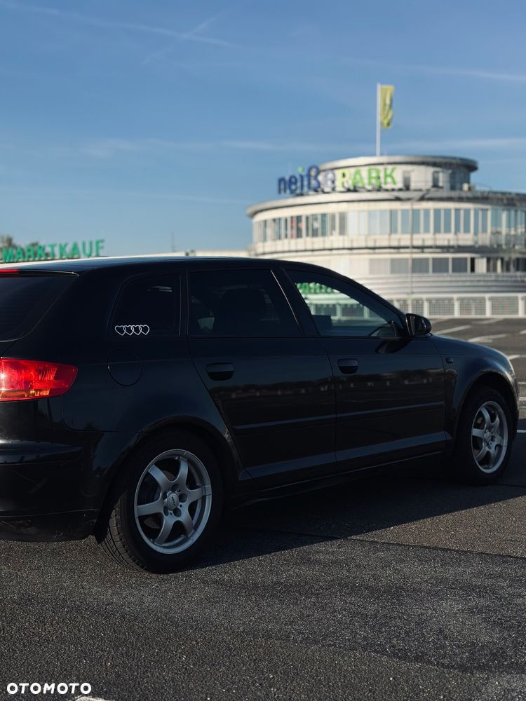 Audi A3 Sportback - 12