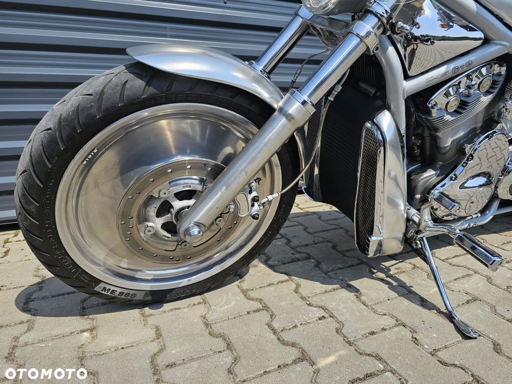 Harley-Davidson V-Rod Street Rod - 7