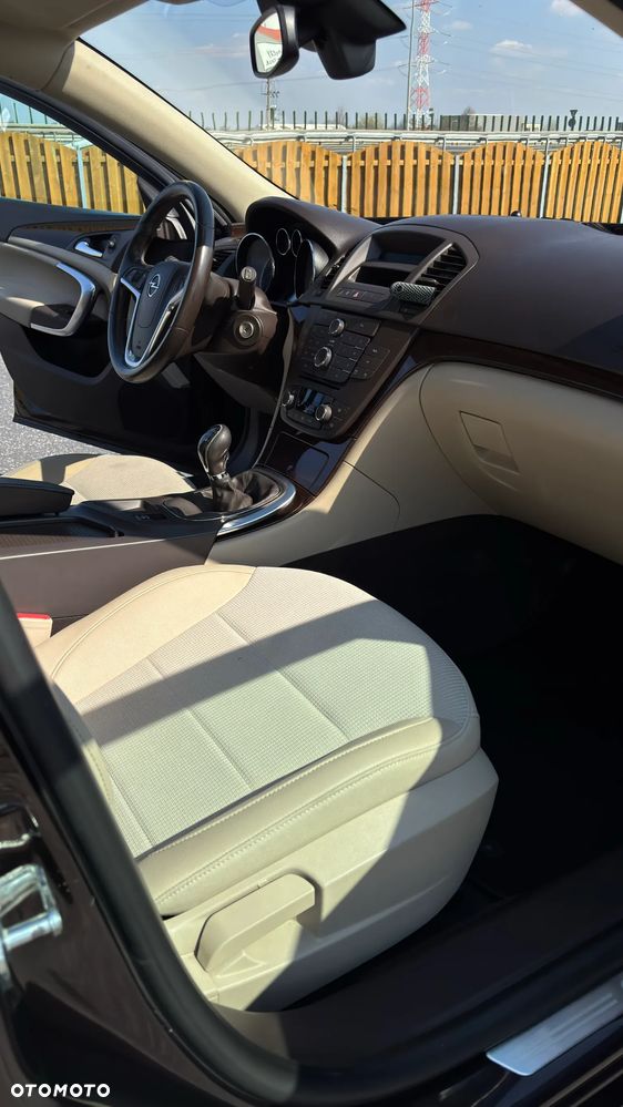 Opel Insignia 2.0 CDTI - 14