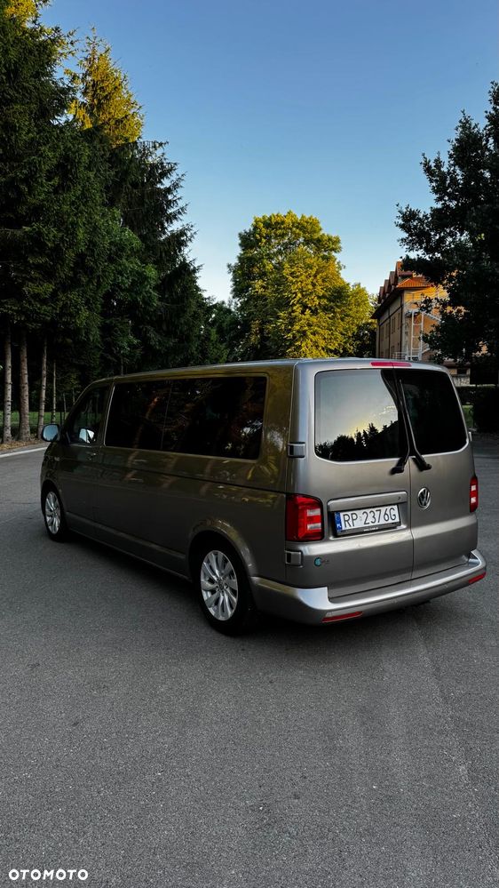 Volkswagen Caravelle 2.0 BiTDI L2 Comfortline 4Motion DSG - 25
