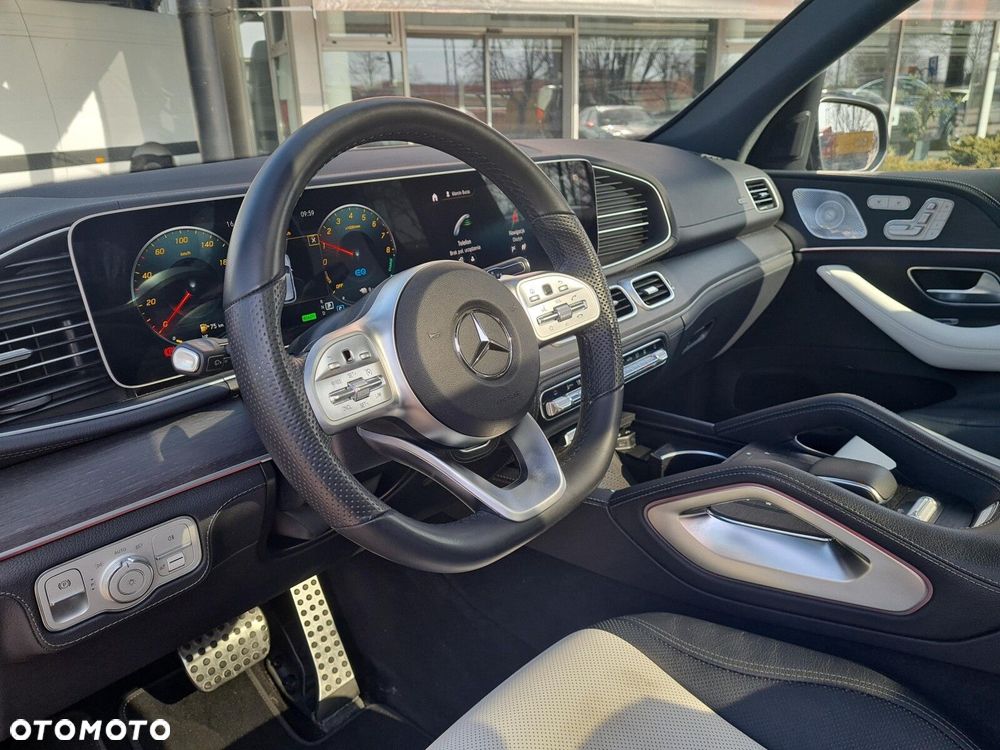 Mercedes-Benz GLE - 10