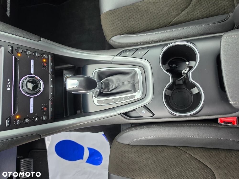 Ford Mondeo 2.0 TDCi Titanium PowerShift - 26
