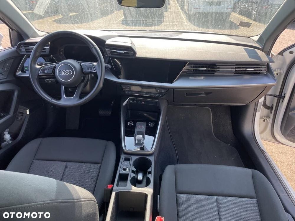 Audi A3 Sportback - 5