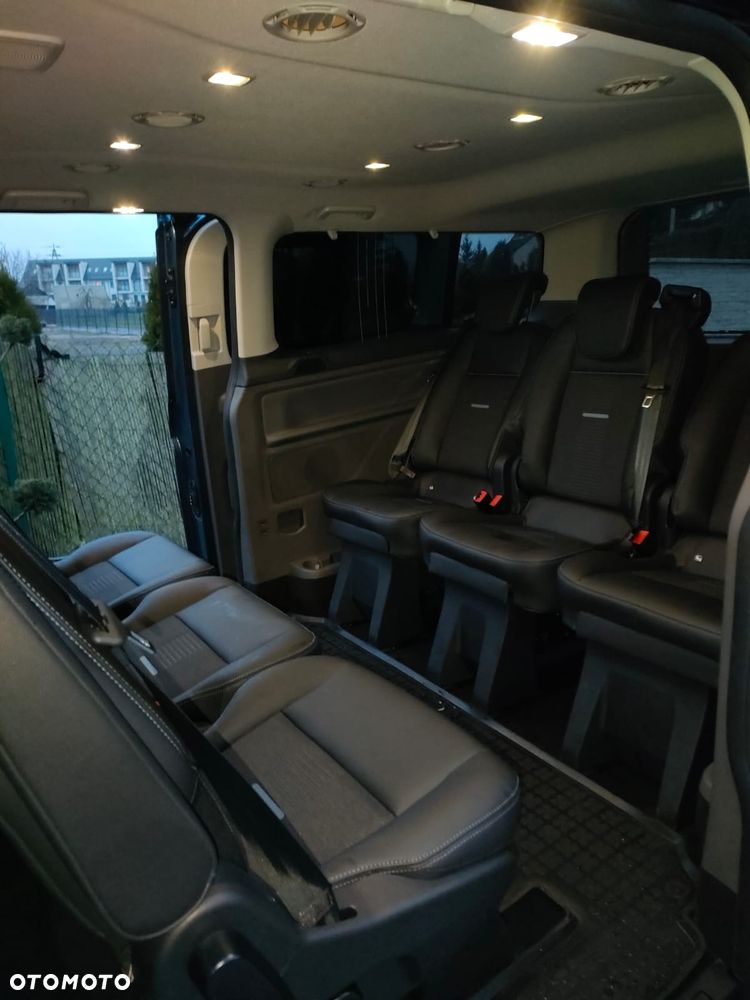Ford Tourneo Custom 2023 photo 3