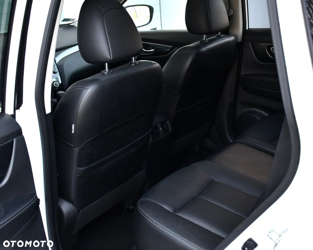 Nissan X-Trail 2.0 dCi N-Connecta 2WD Xtronic - 11