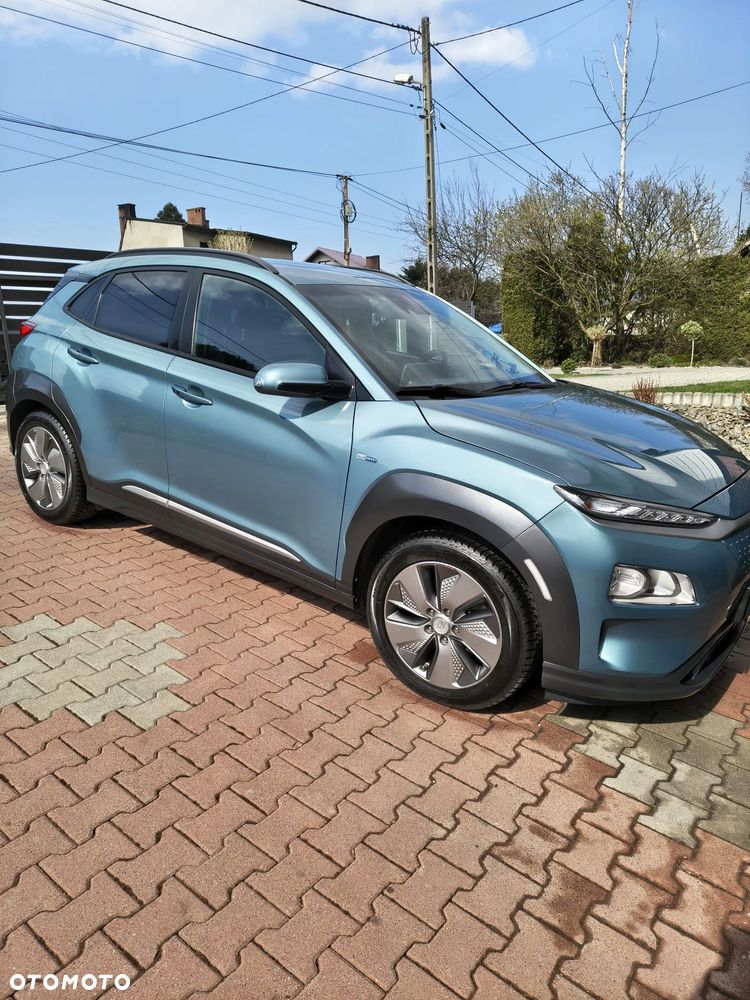 Hyundai Kona 39kWh Premium - 2