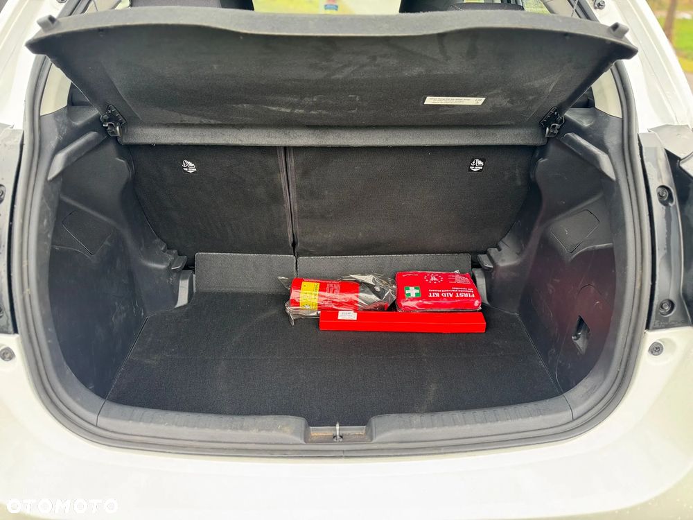 Toyota Yaris 1.5 Style CVT - 11