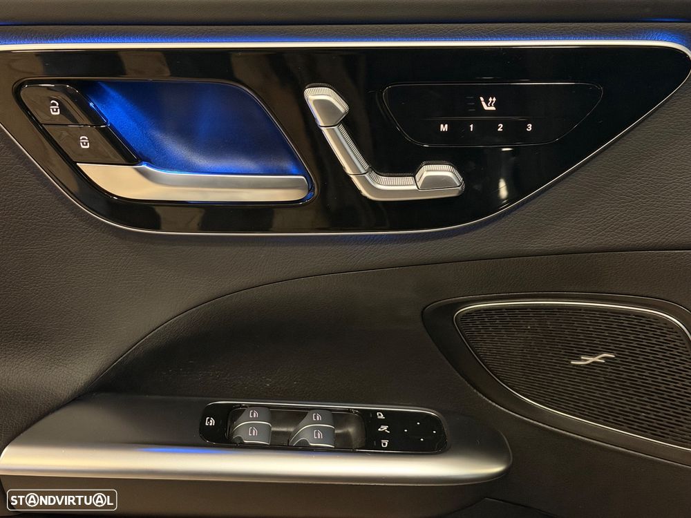 Mercedes-Benz C 300 e T 9G-TRONIC AMG Line - 18
