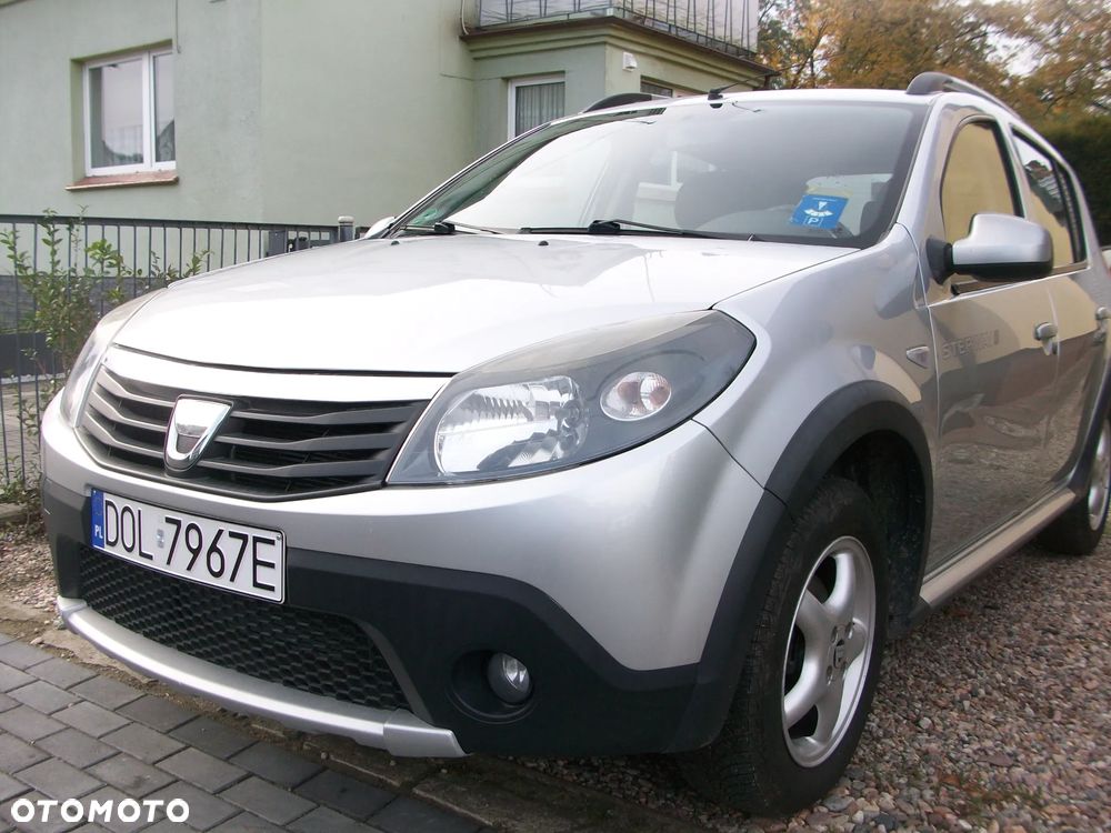 Dacia Sandero Stepway 1.6 - 2