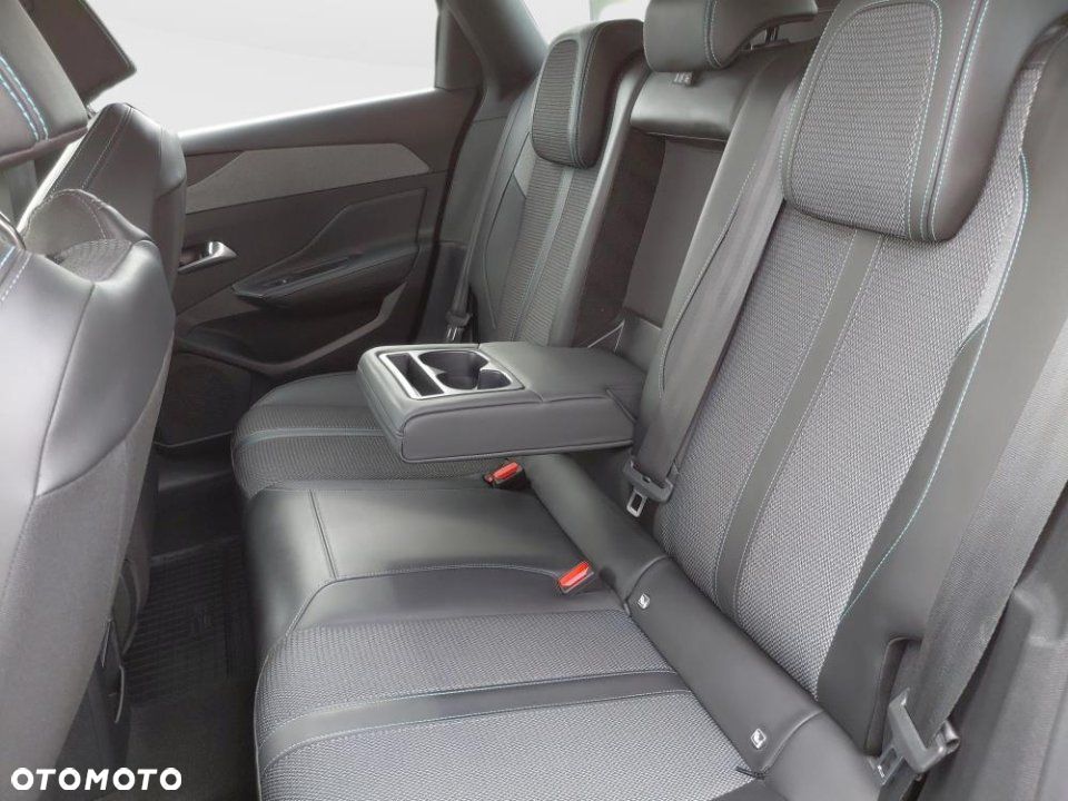 Peugeot 308 - 4