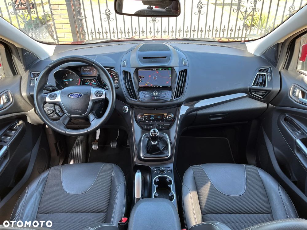 Ford Kuga 2.0 TDCi 4x4 Titanium - 6