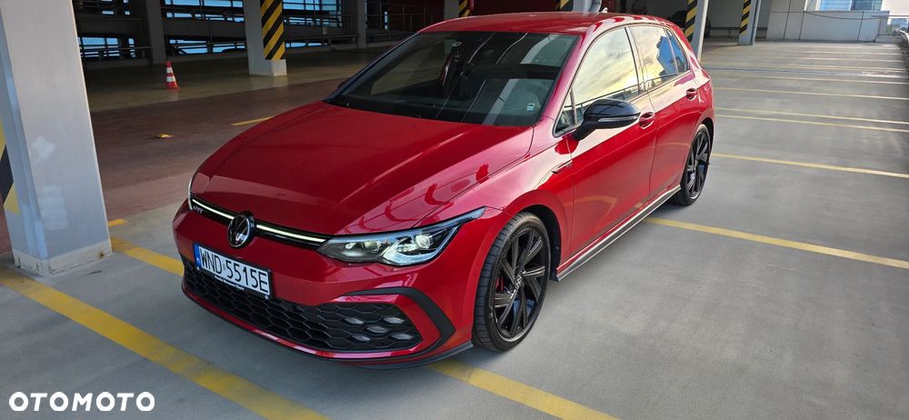Volkswagen Golf - 10