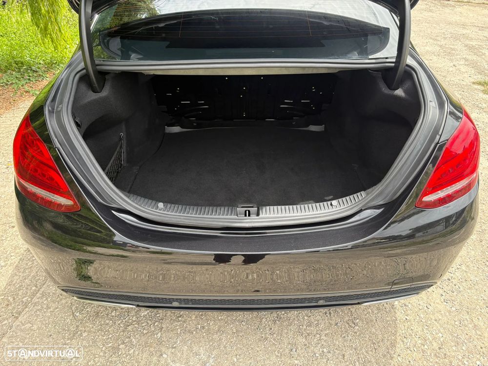 Mercedes-Benz C 300 h - 30