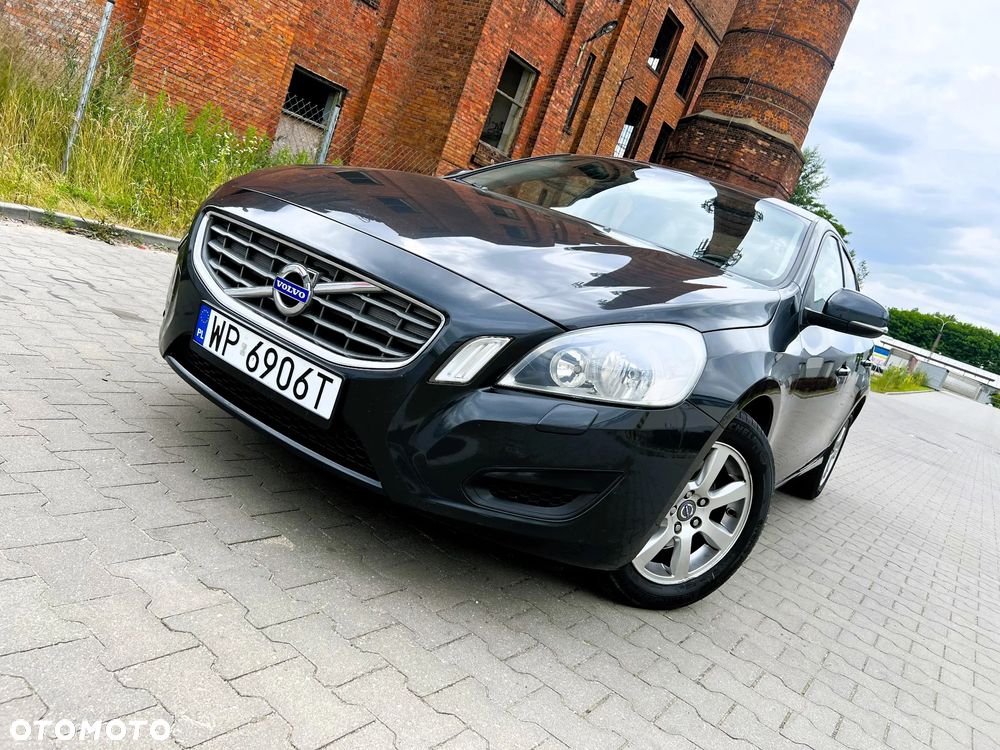 Volvo S60 DRIVe - 1