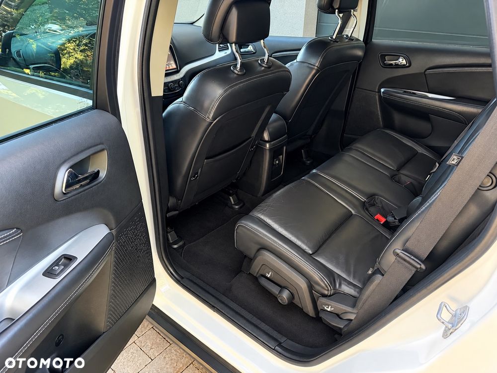 Fiat Freemont 2.0 Multijet 16V DPF Automatik Allrad Urban - 32