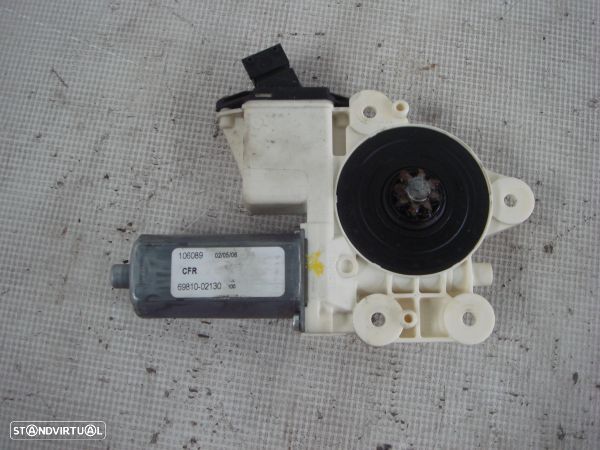 Motor De Elevador Fr Dta Toyota Corolla (_E12_) - 1