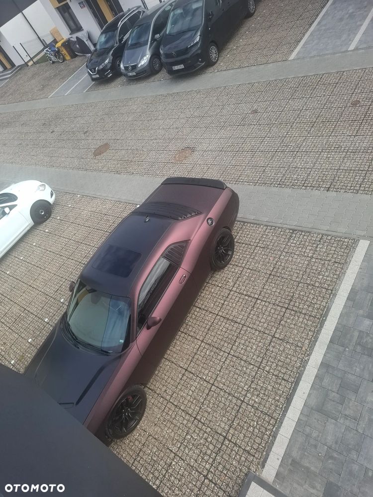 Dodge Challenger - 7