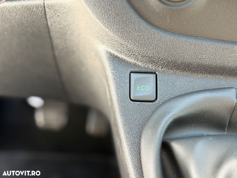 Renault Trafic (ENERGY) Start & Stop Combi Expression - 14