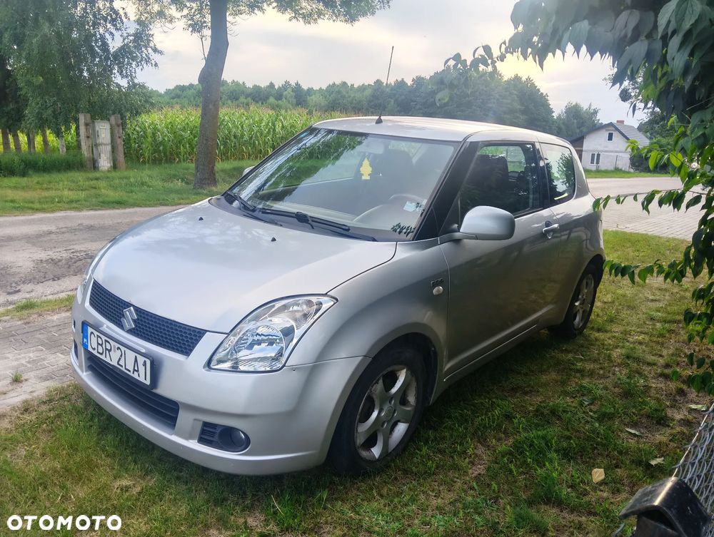 Suzuki Swift - 2