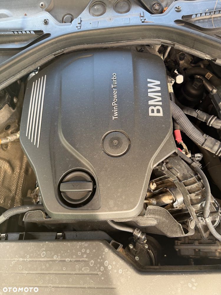 BMW Seria 3 316d Luxury Line EU6 - 11