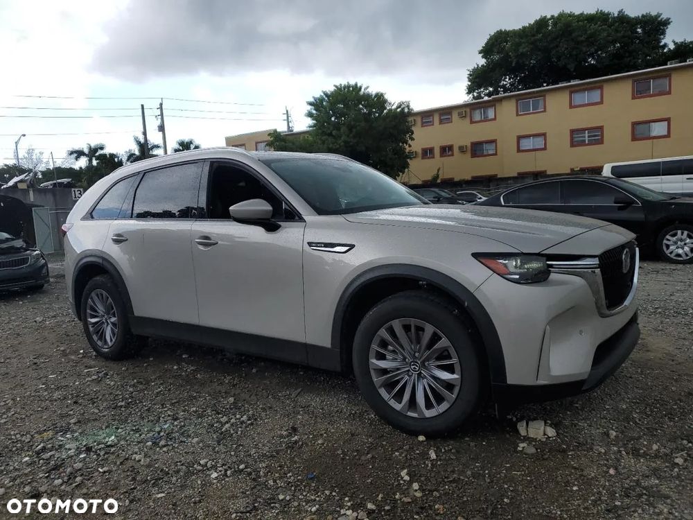 Mazda CX-90 - 1