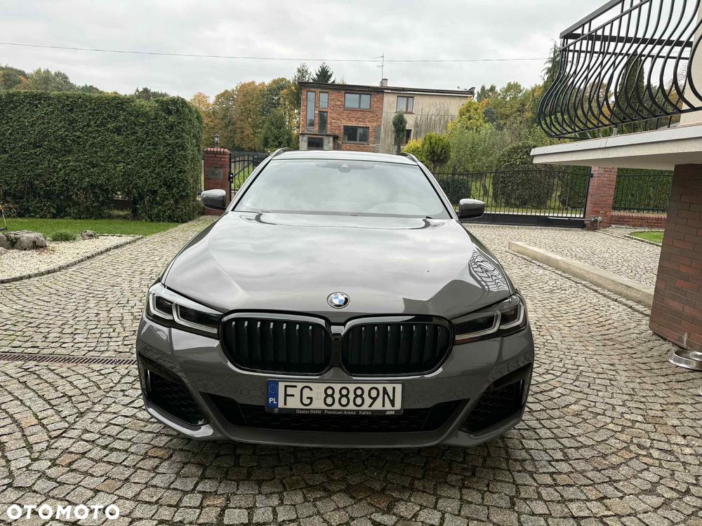 BMW Seria 5 520d xDrive M Sport sport - 3
