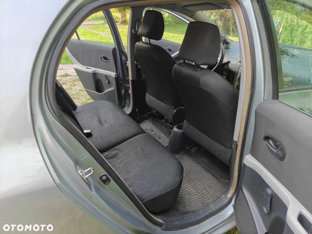 Toyota Yaris 1.4 D-4D Luna EU5 - 9