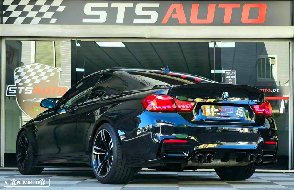 BMW M4 DKG - 61