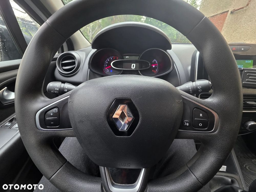 Renault Clio 1.2 16V Life - 8