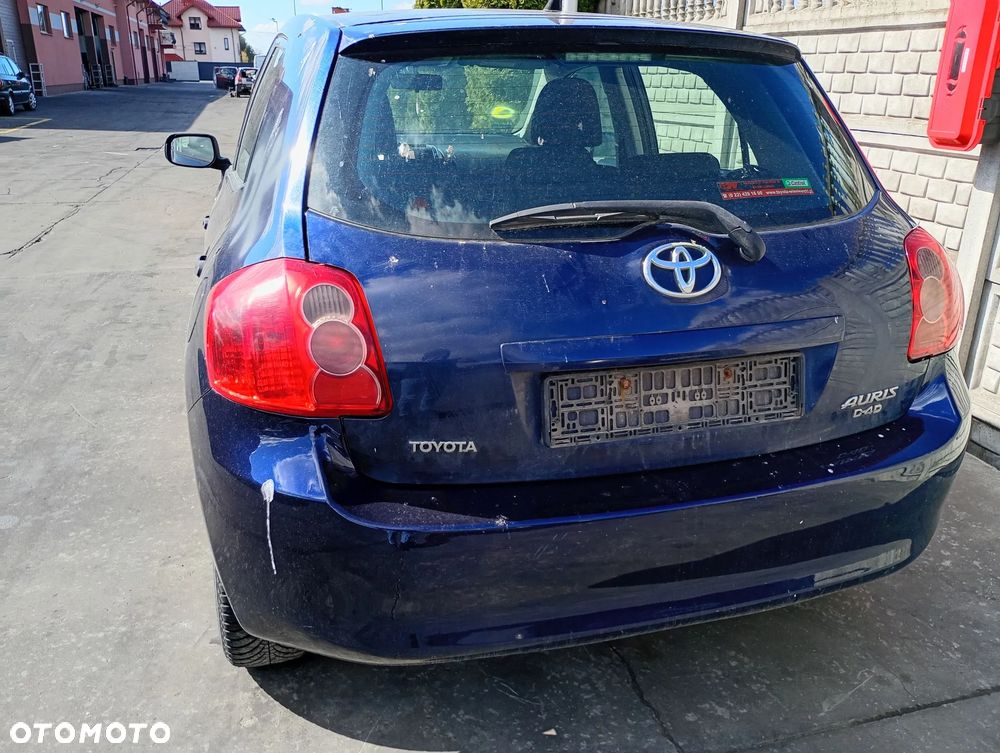 TOYOTA AURIS I E15 06-09 ZAMEK DRZWI PRZÓD TYŁ PRAWY LEWY - 6