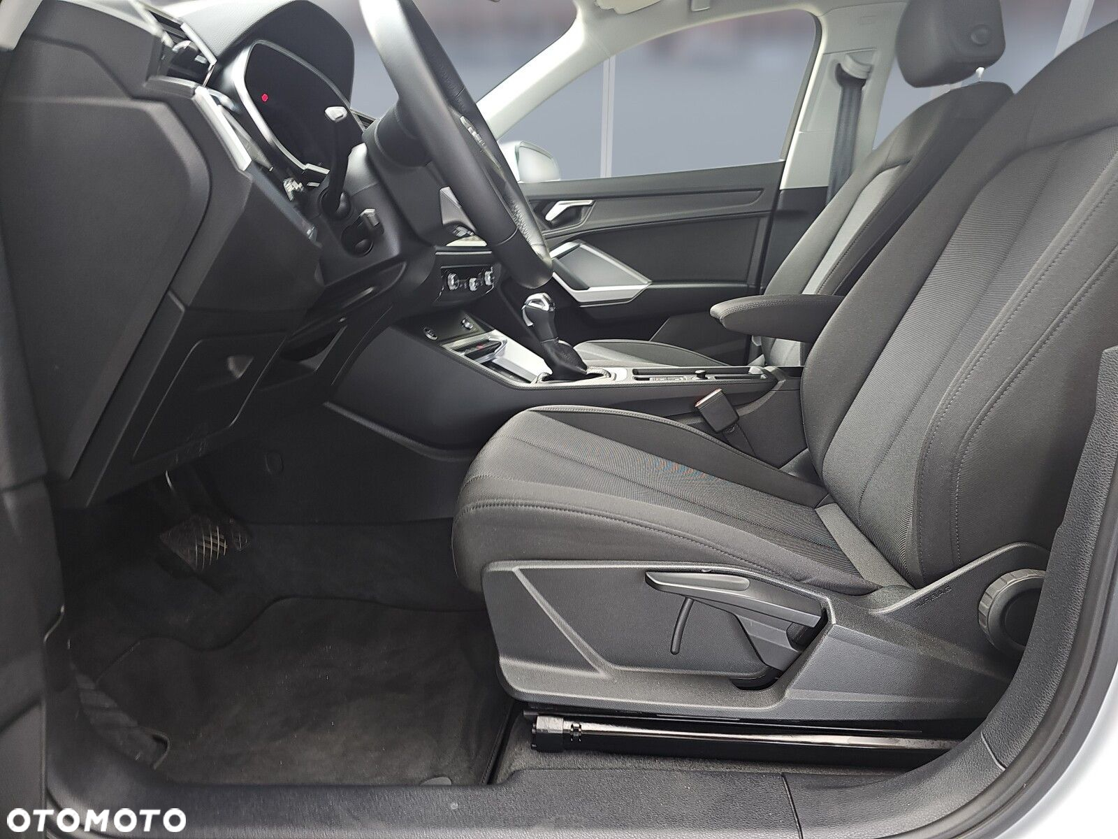 Audi Q3 Sportback 35 TFSI mHEV S tronic - 13