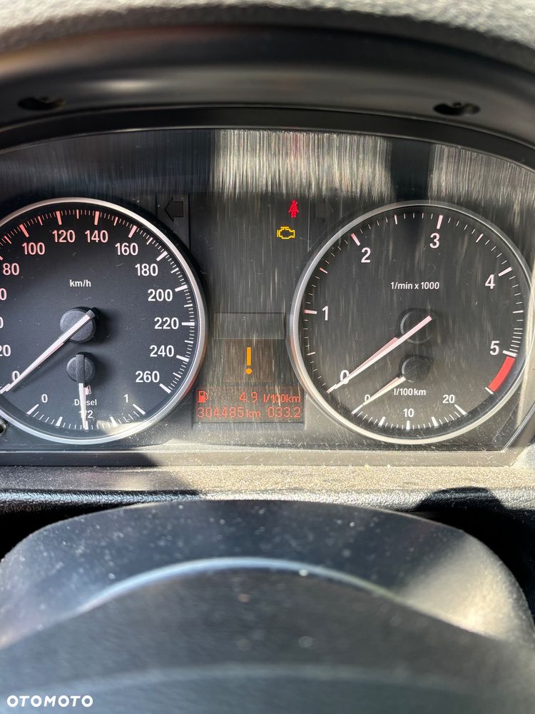 BMW X1 sDrive18d - 8
