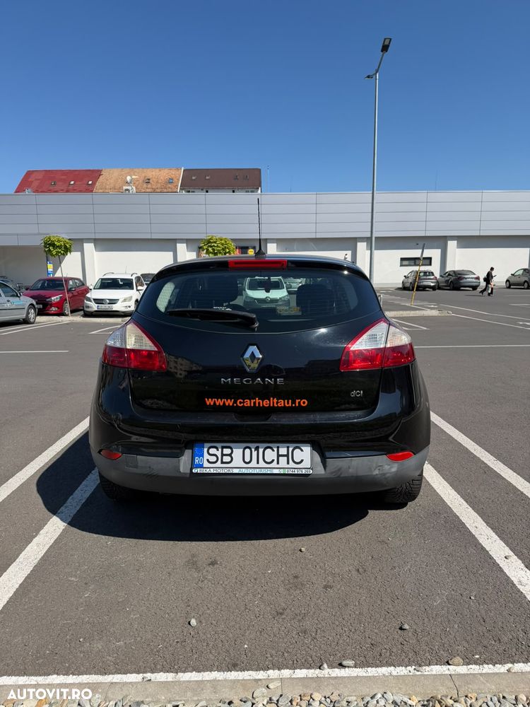 Renault Megane ENERGY dCi 110 Start & Stop Bose Edition - 6
