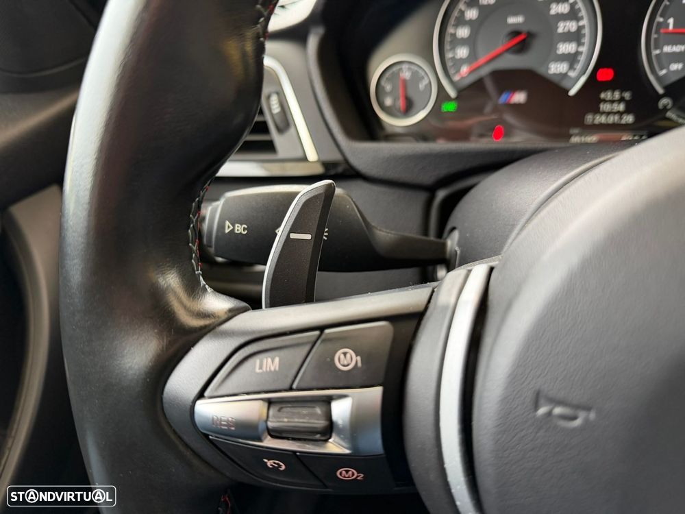 BMW M3 Auto - 22