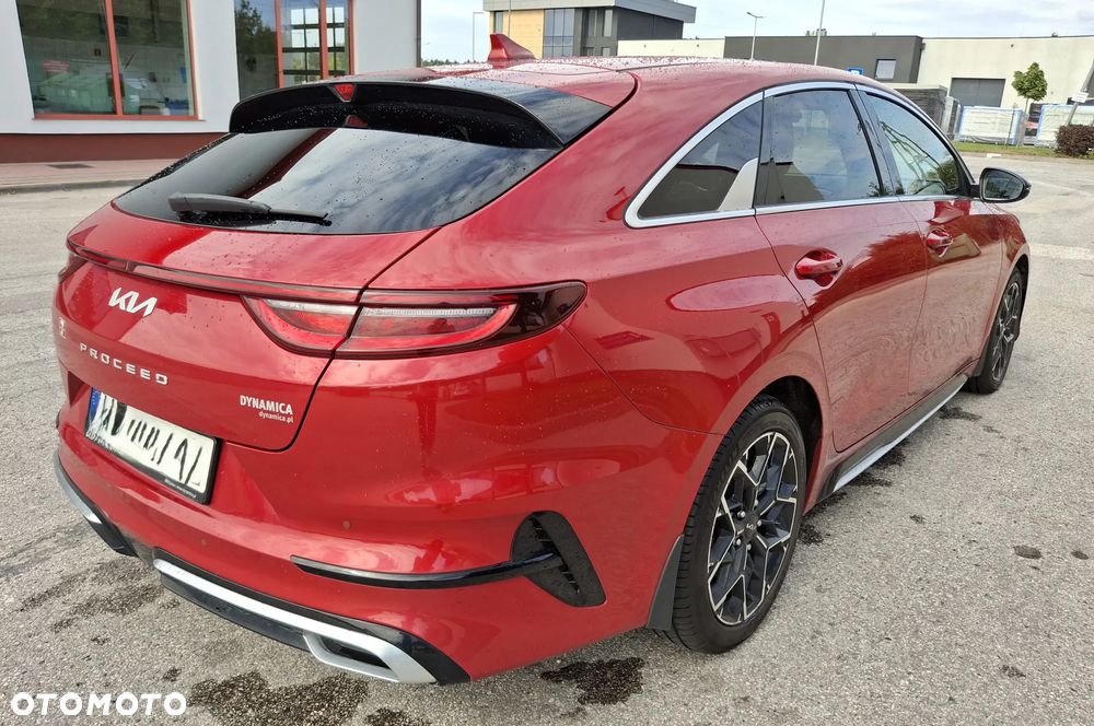 Kia ProCeed - 23