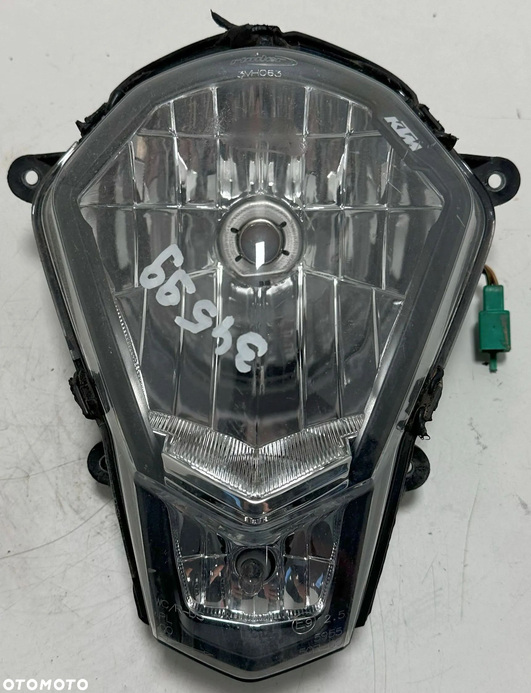 KTM Duke 125 Reflektor Lampa Przód Przednia - 1
