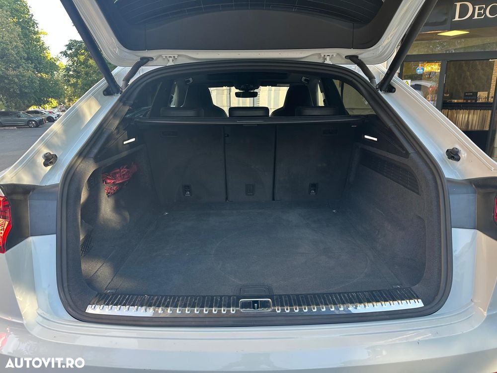 Audi Q8 - 8