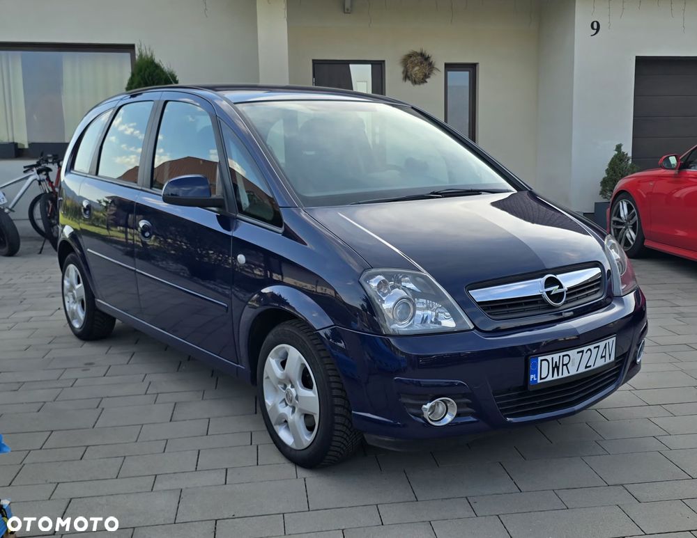Opel Meriva 1.6 Cosmo - 1