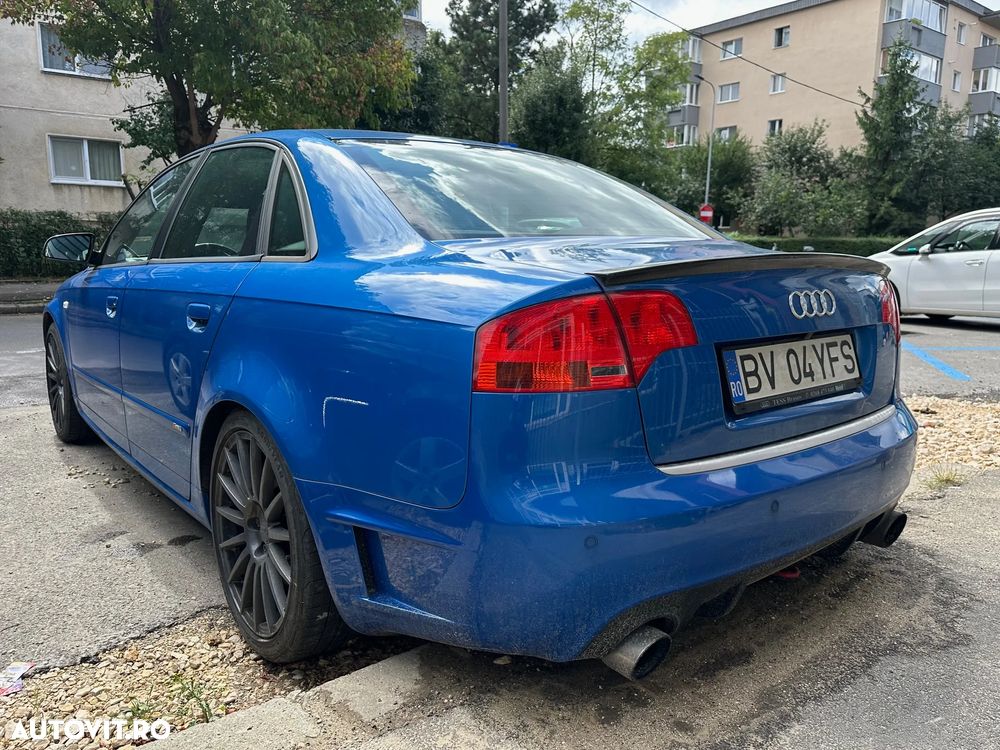 Audi A4 2.0 T FSI quattro - 4