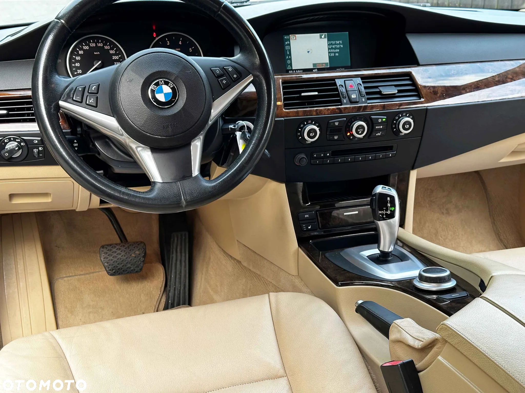 BMW Seria 5 523i Edition Exclusive - 24