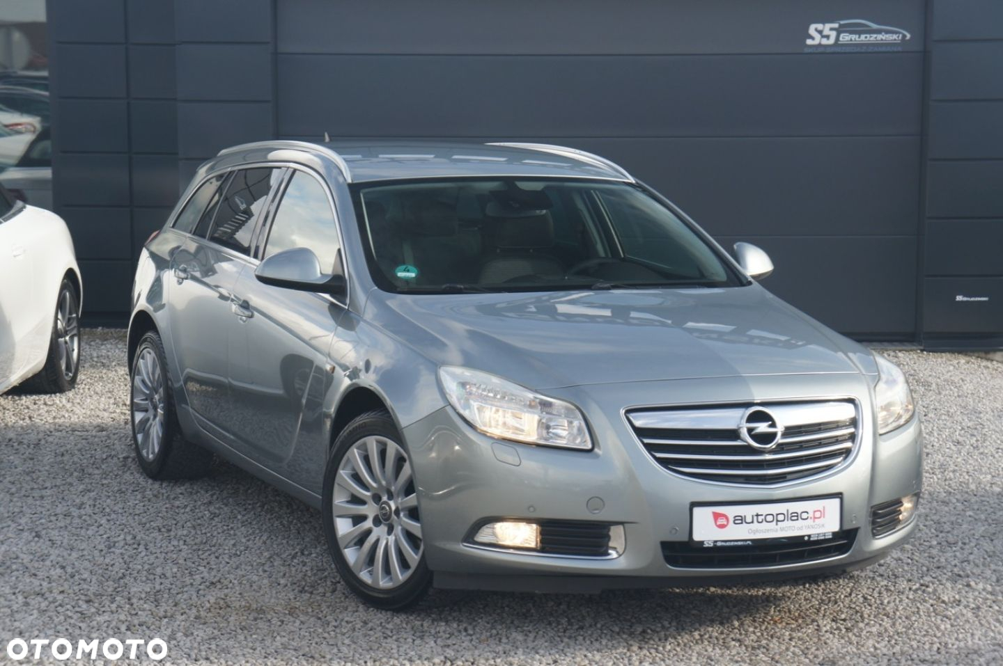 Opel Insignia - 2