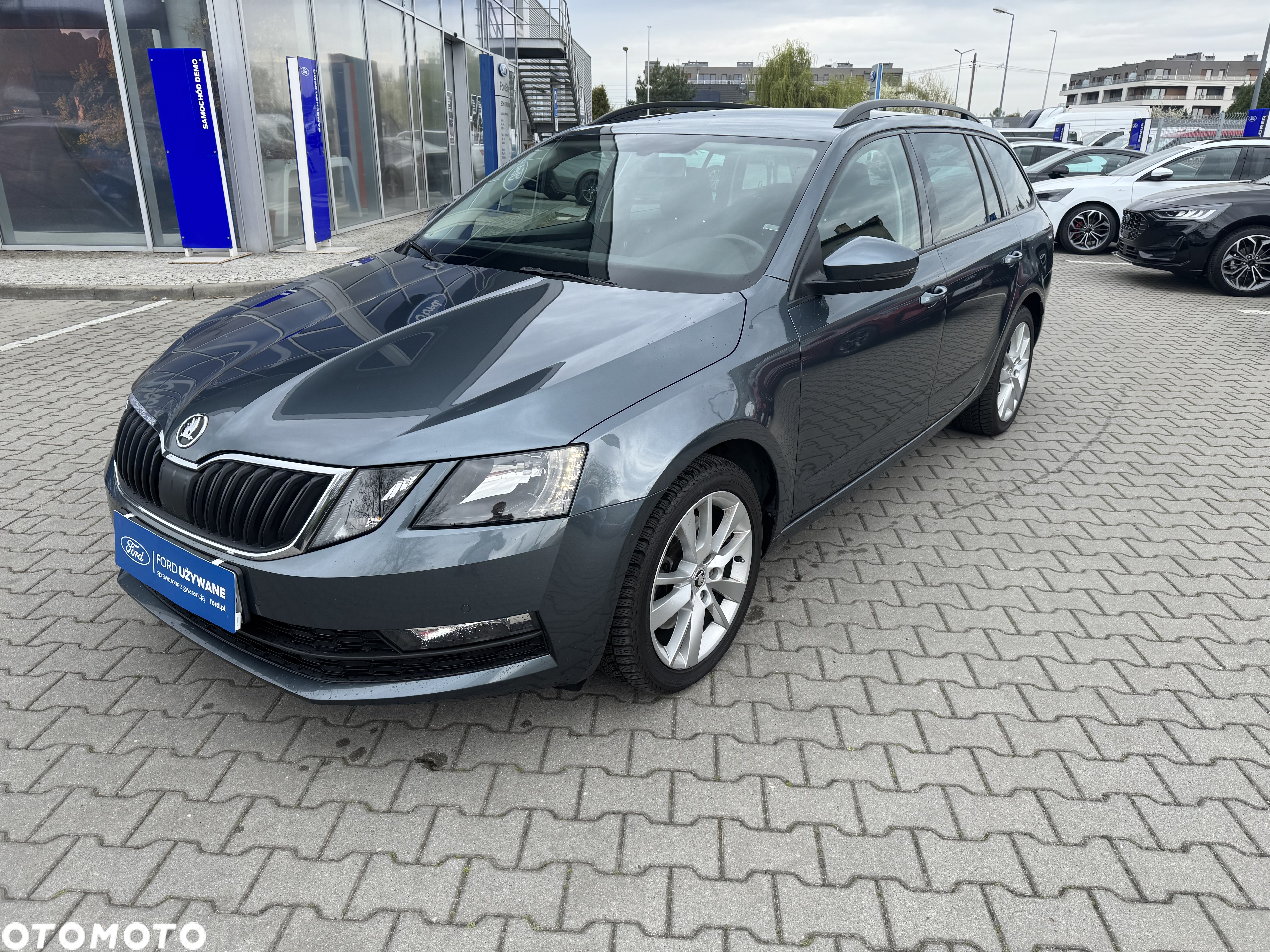 Skoda Octavia 2.0 TSI Ambition DSG - 3