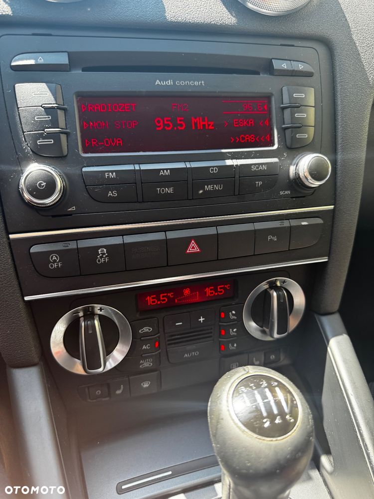 Audi A3 2.0 TDI DPF Ambiente - 16