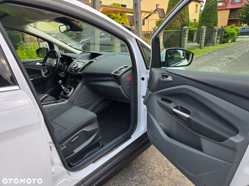 Ford C-MAX 1.0 EcoBoost Start-Stopp-System Titanium - 32