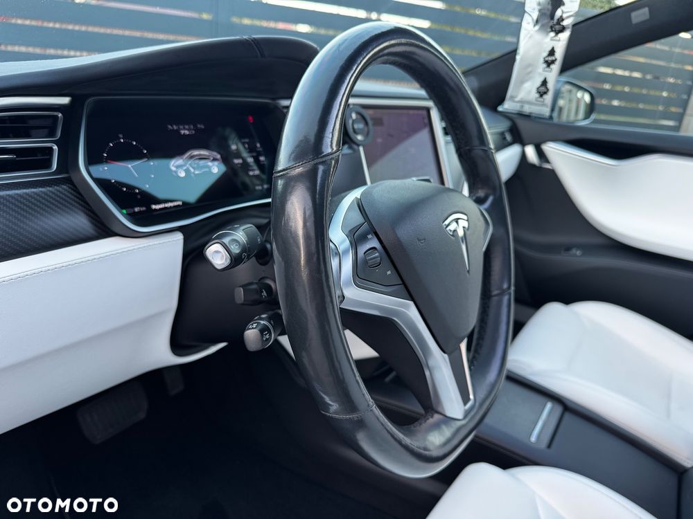 Tesla Model S Long Range Plus - 30