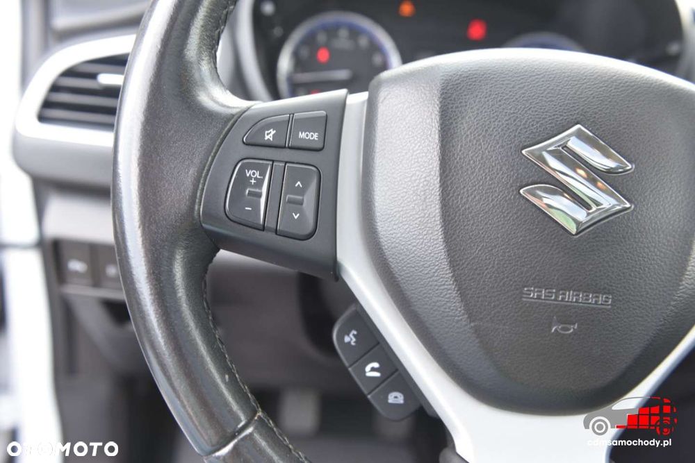 Suzuki SX4 S-Cross - 32