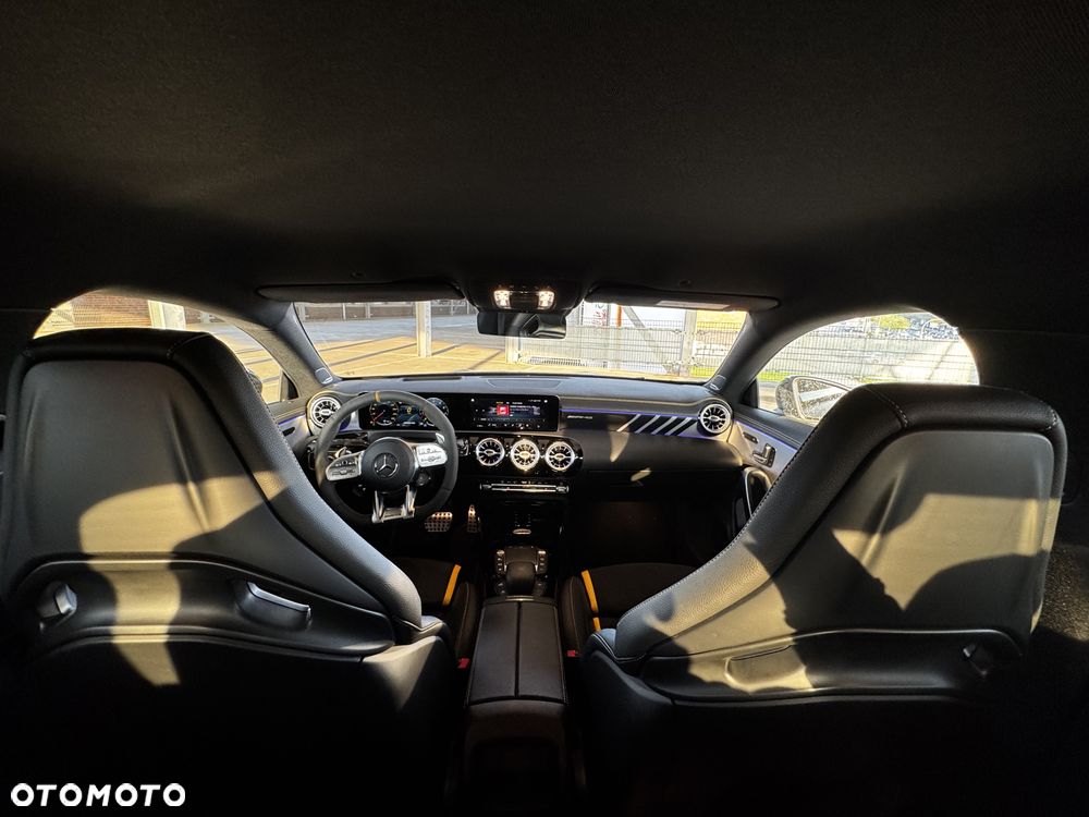 Mercedes-Benz CLA AMG 45 S 4-Matic 8G-DCT - 8